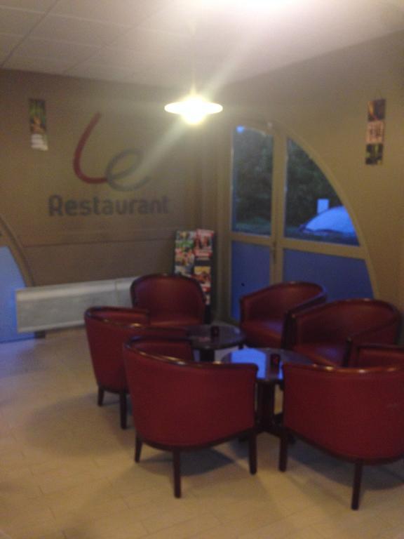 Hotel Campanile Livry-Gargan Exterior foto
